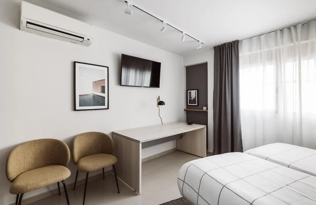 Exclusive Rooms In The Heart Of The City-1
